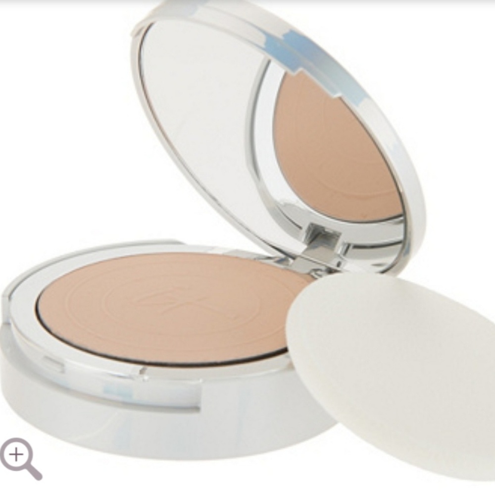 It your skin but better cc powder. Color medium.